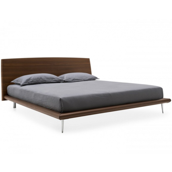 Calligaris Dixie Bed with Metal Feet