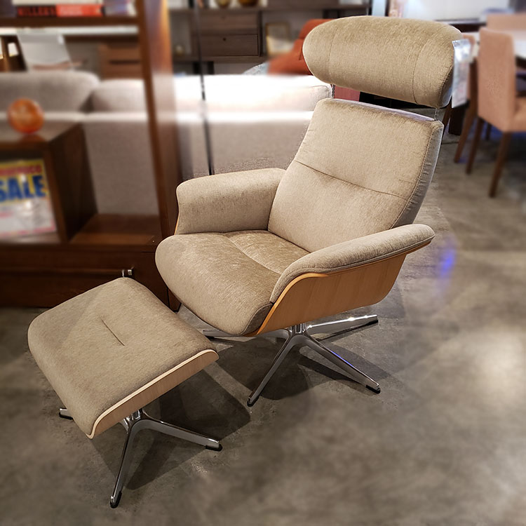 Timeout Recliner with Ottoman by CONFORM