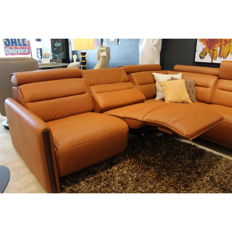 STRESSLESS Emily Wood 5pc Motion Sectional - CLEARANCE - Image 2